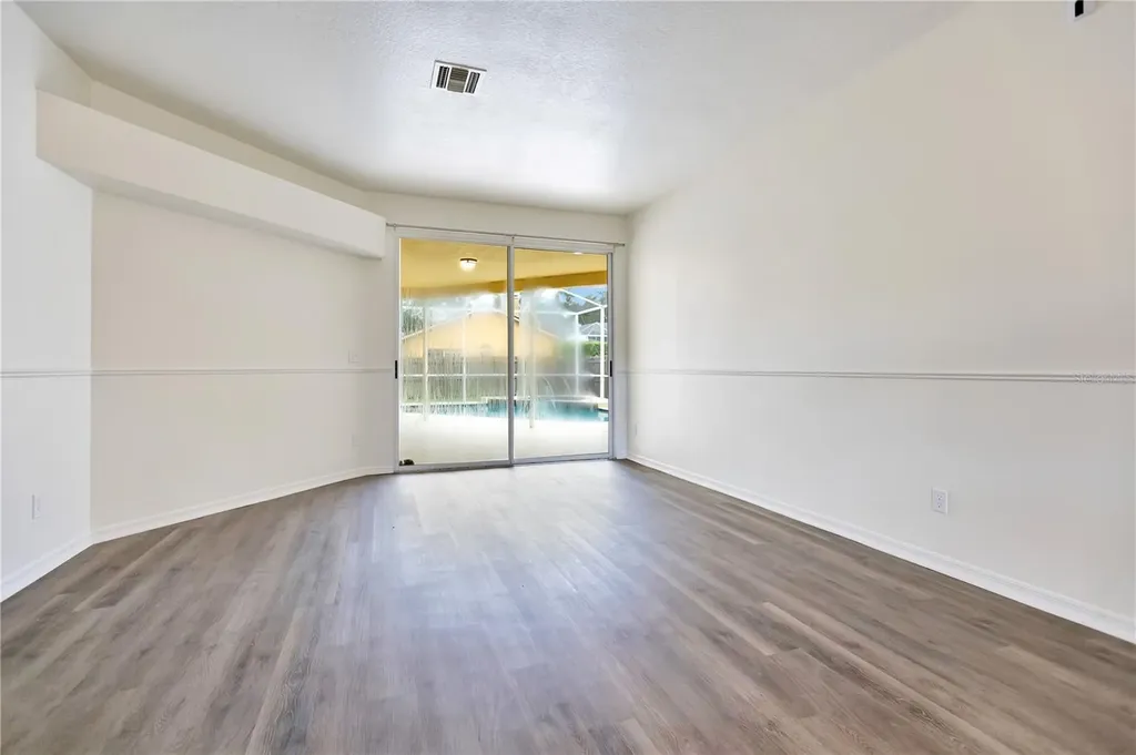 9303 Heritage Oak Court Tampa FL 33647