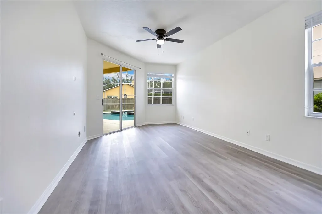 9303 Heritage Oak Court Tampa FL 33647