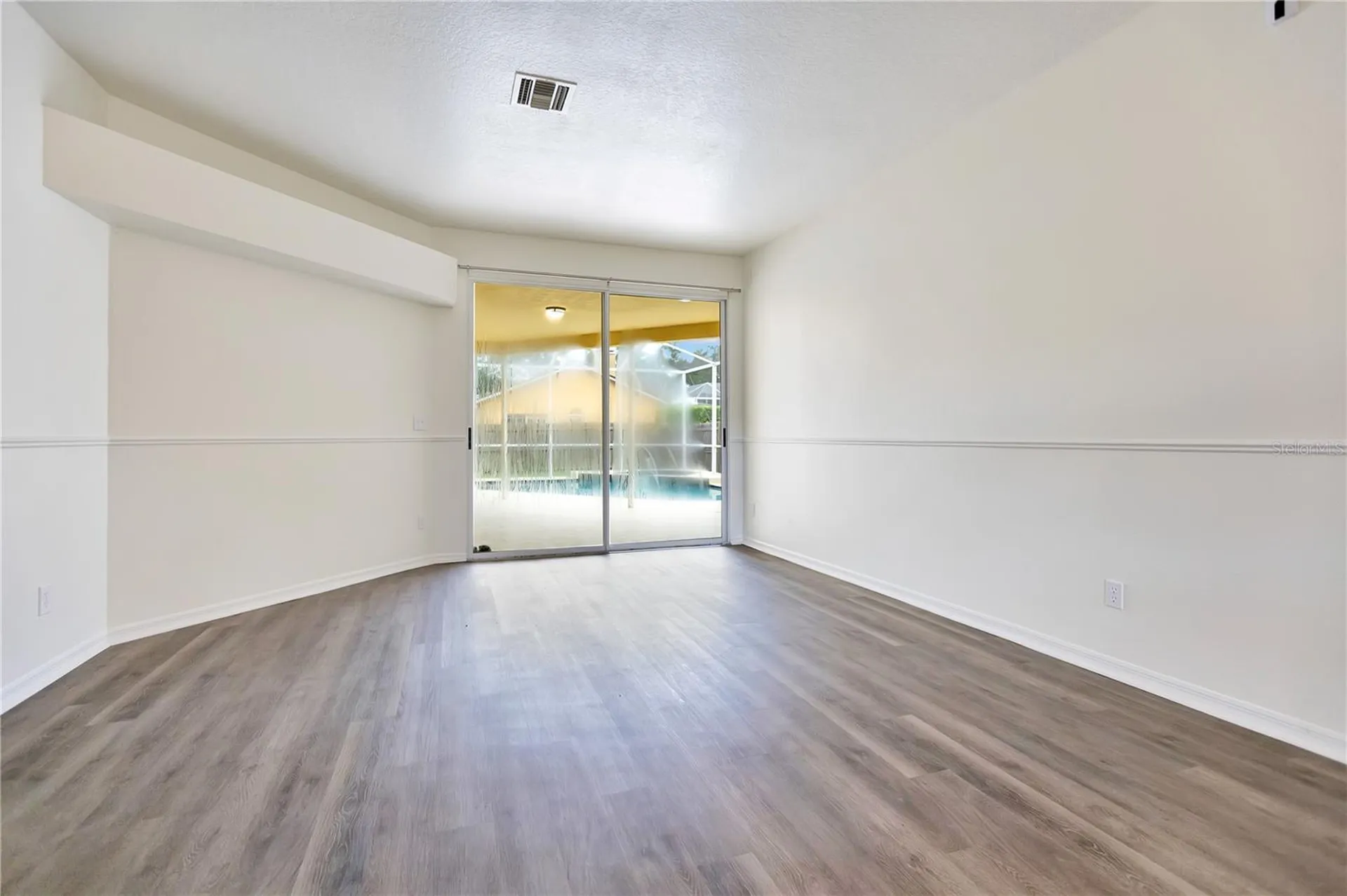 9303 Heritage Oak Court Tampa FL 33647