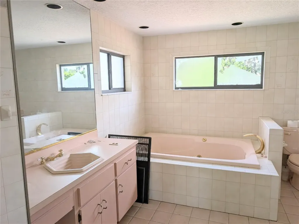1750 SE 80th Street Ocala FL 34480