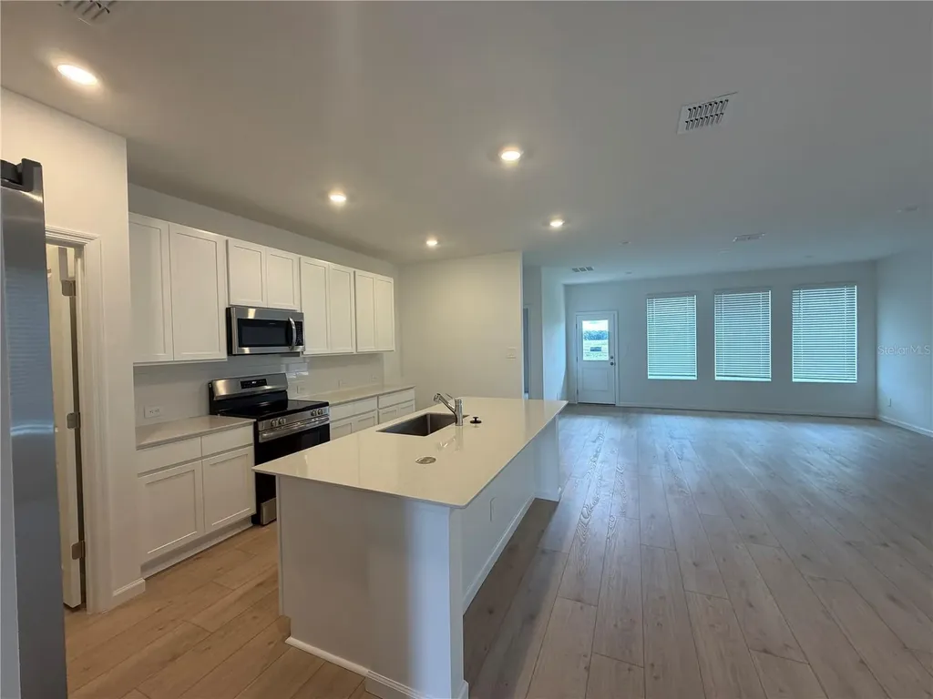 4389 Vibernum Avenue St Cloud FL 34772
