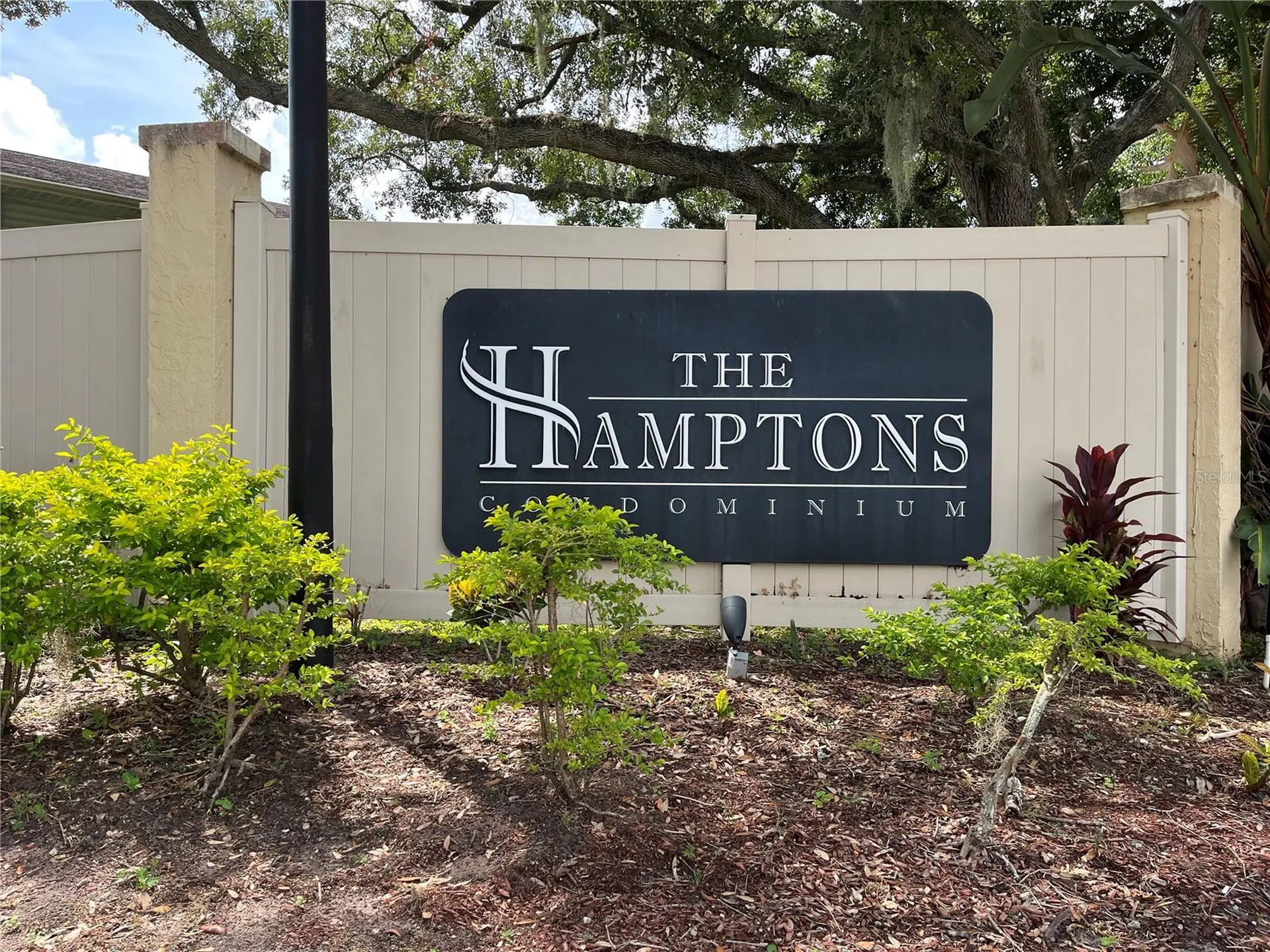 528 Golden Raintree Place Brandon FL 33510