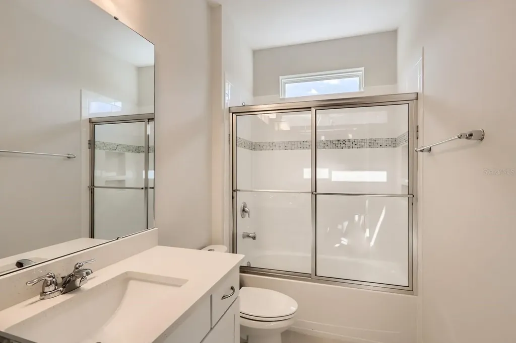 8192 Ludington Circle Orlando FL 32836