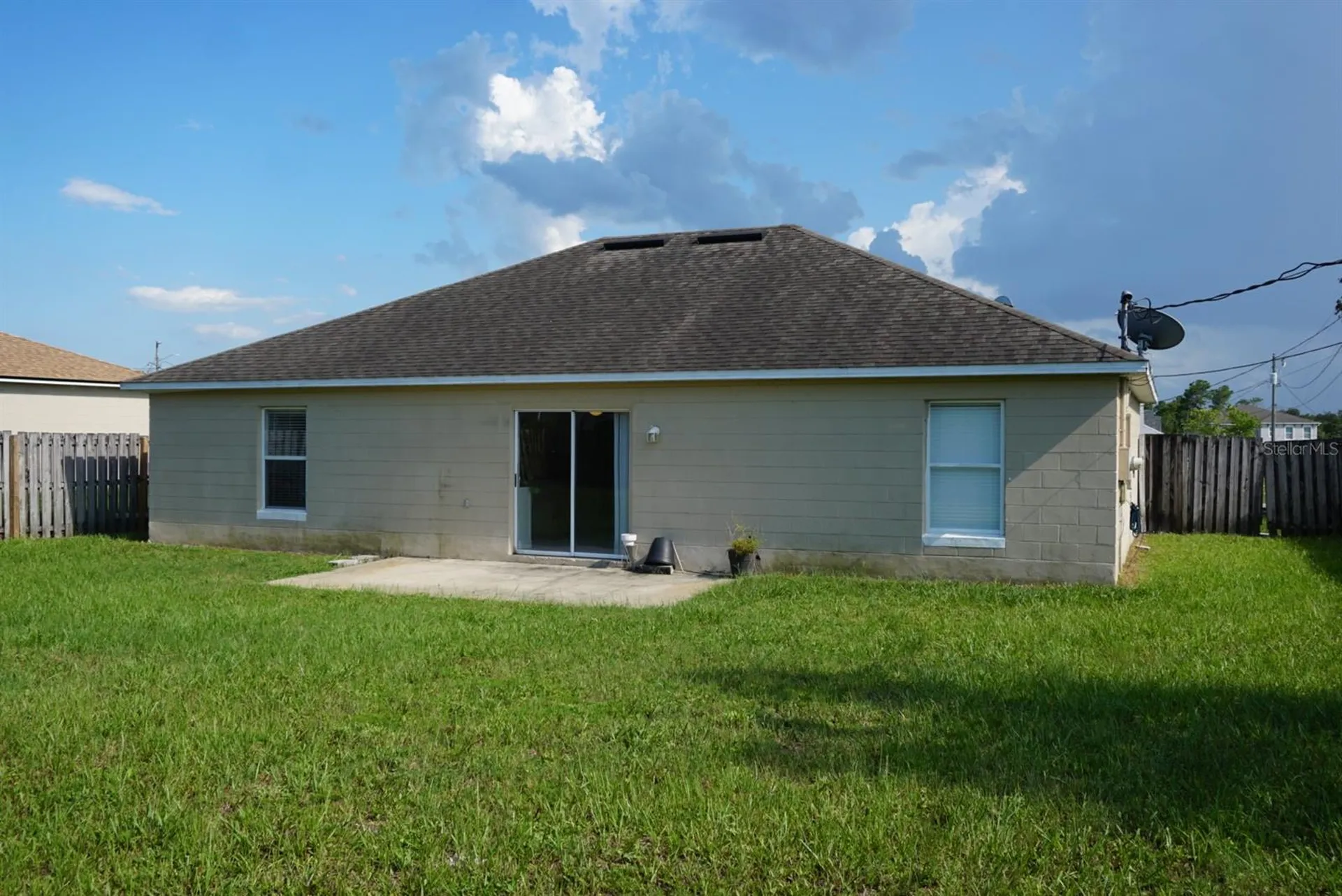 2960 Belkton Deltona FL 32738