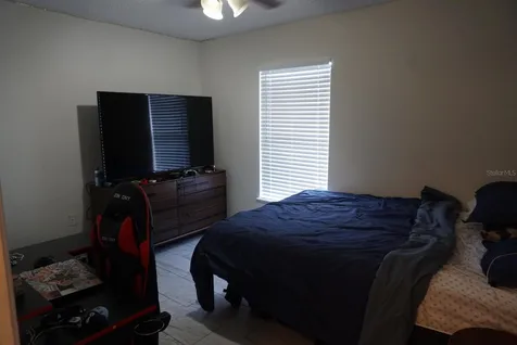 2960 Belkton Deltona FL 32738