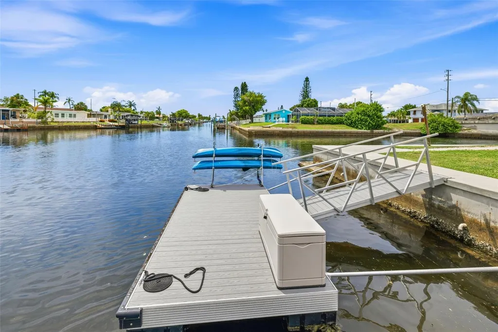 4320 Floramar Terrace New Port Richey FL 34652