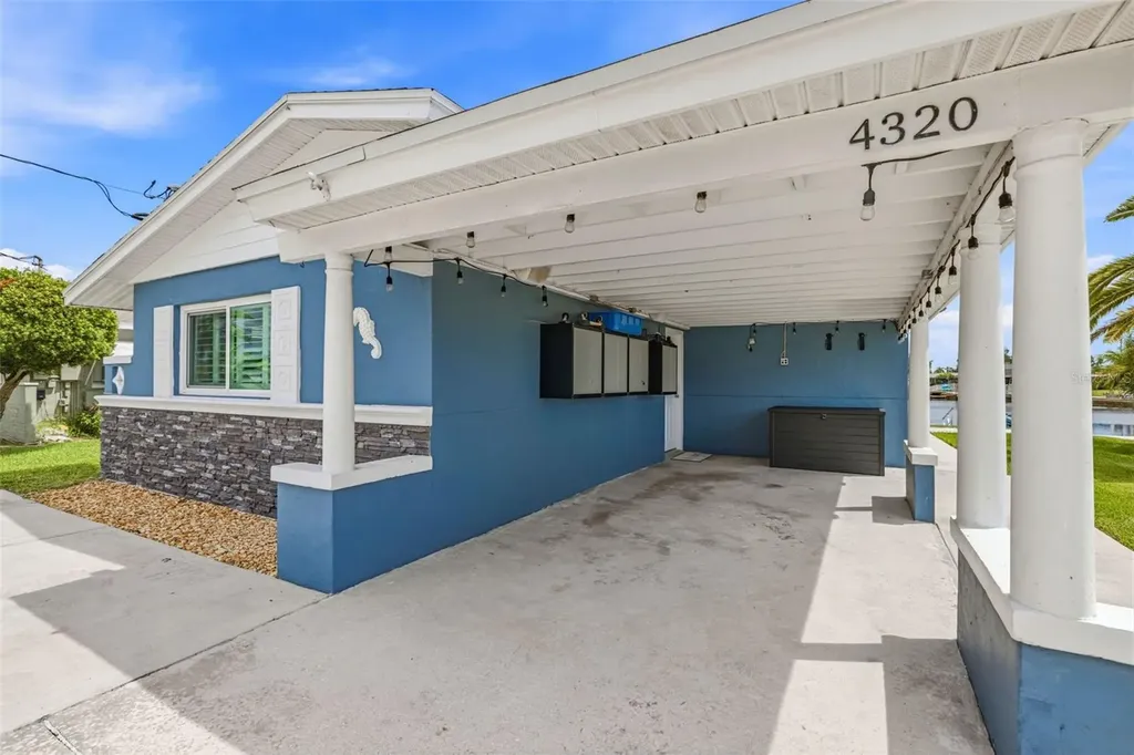 4320 Floramar Terrace New Port Richey FL 34652