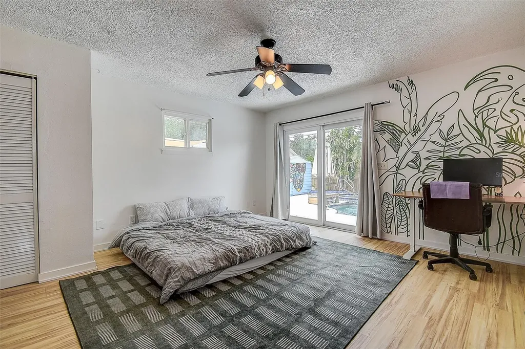 1509 Canterbury Road N St Petersburg FL 33710