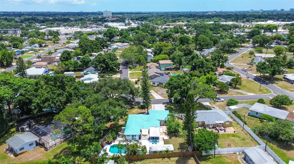 1509 Canterbury Road N St Petersburg FL 33710