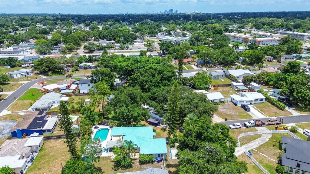 1509 Canterbury Road N St Petersburg FL 33710