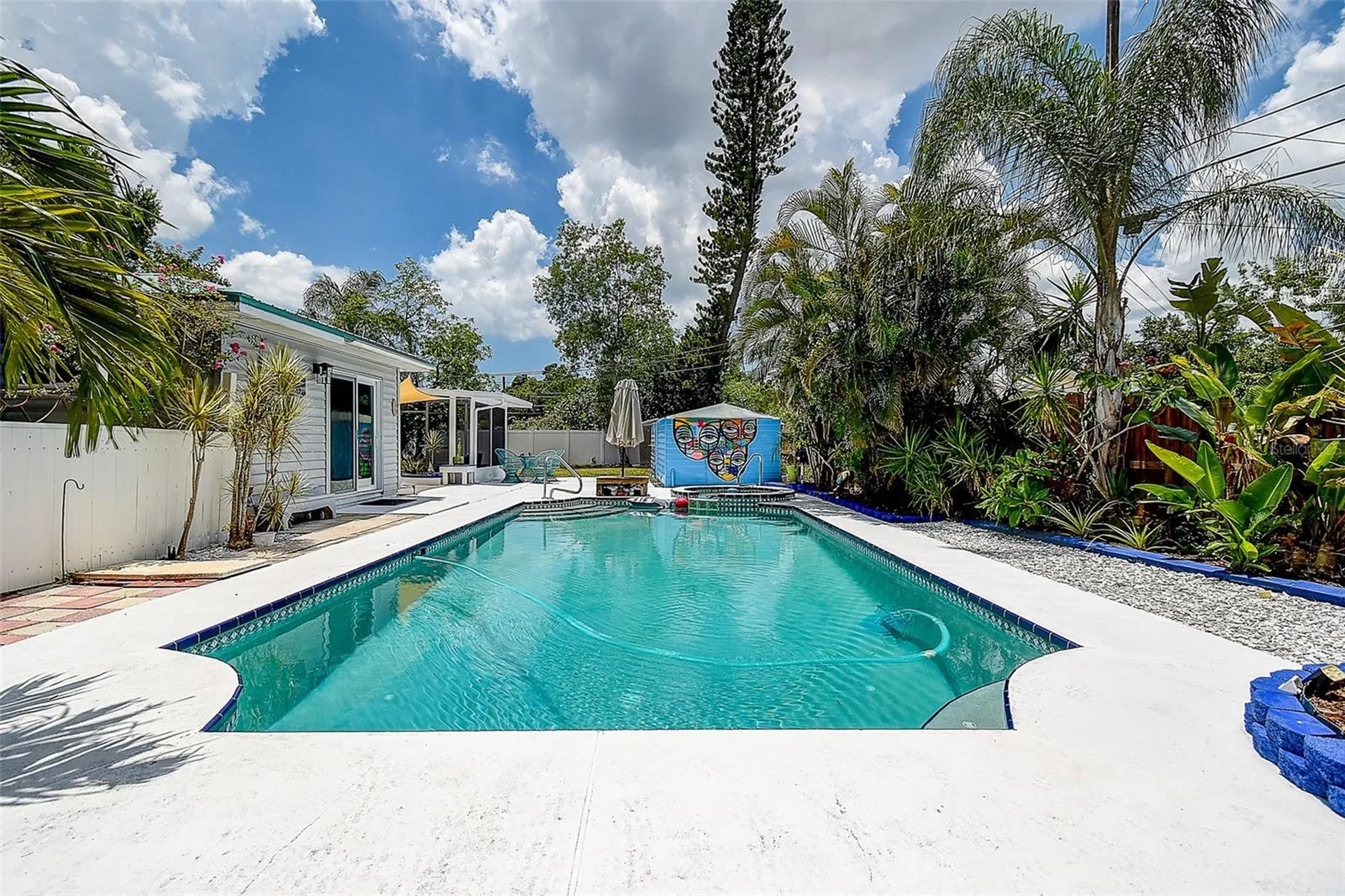 1509 Canterbury Road N St Petersburg FL 33710