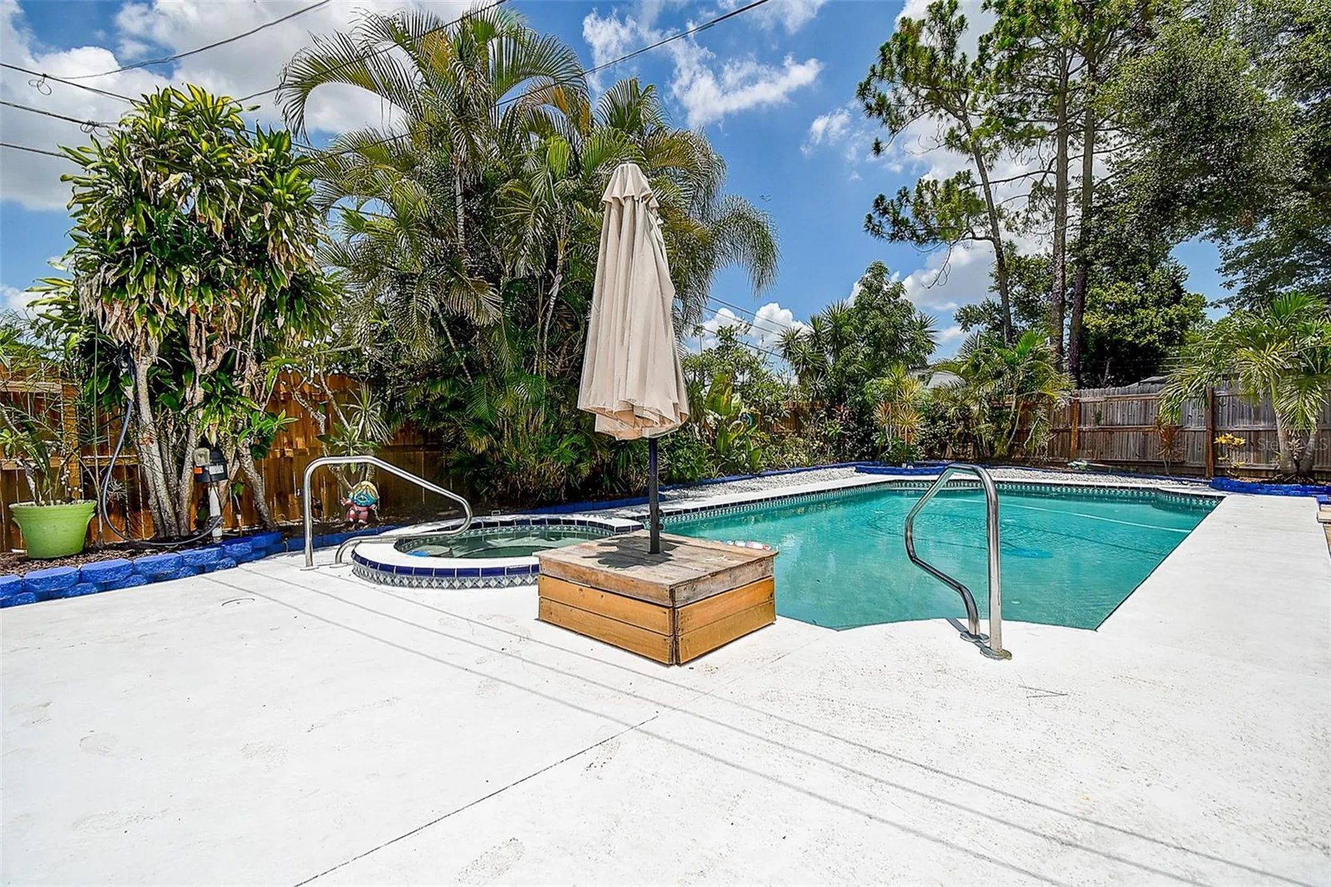 1509 Canterbury Road N St Petersburg FL 33710