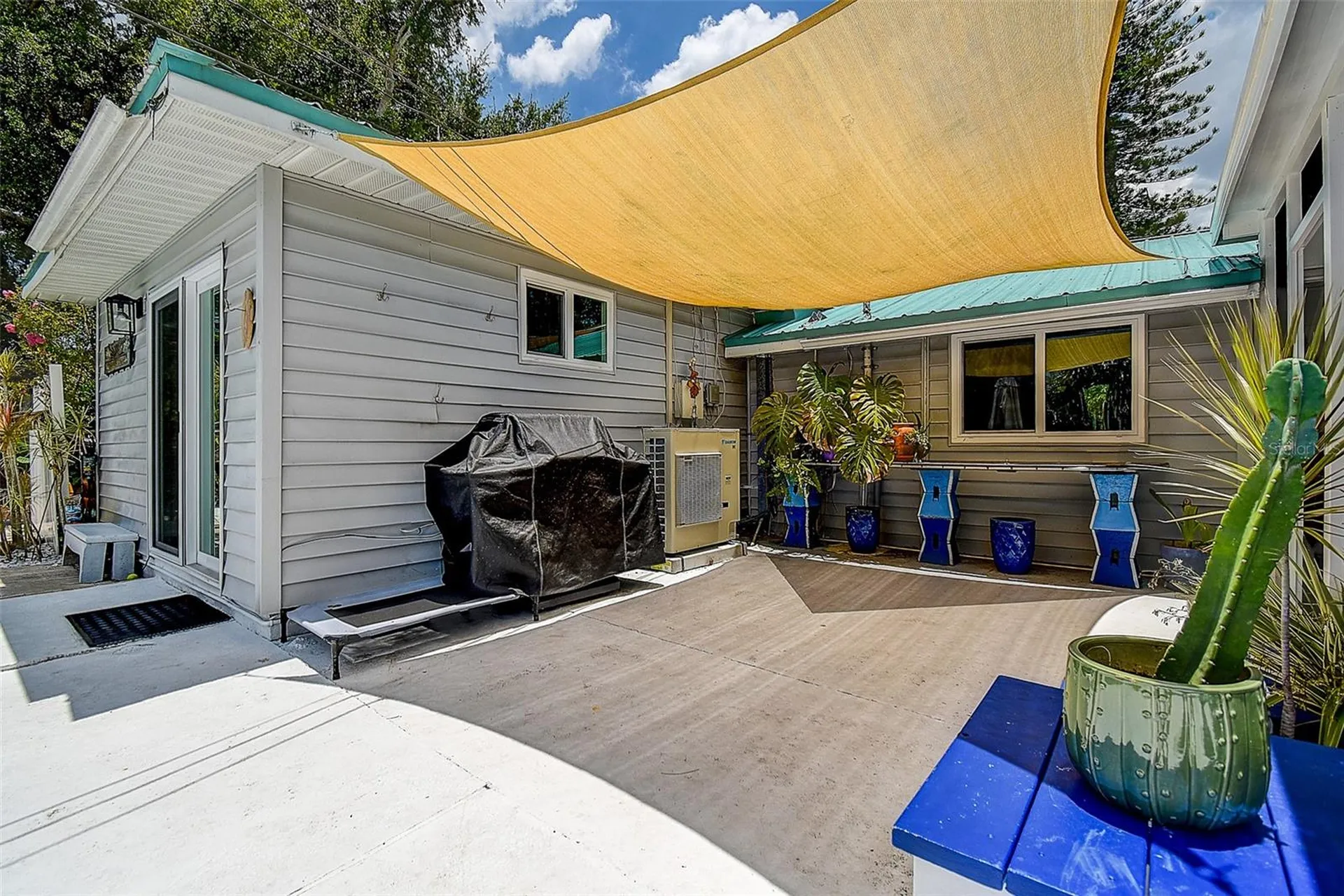 1509 Canterbury Road N St Petersburg FL 33710