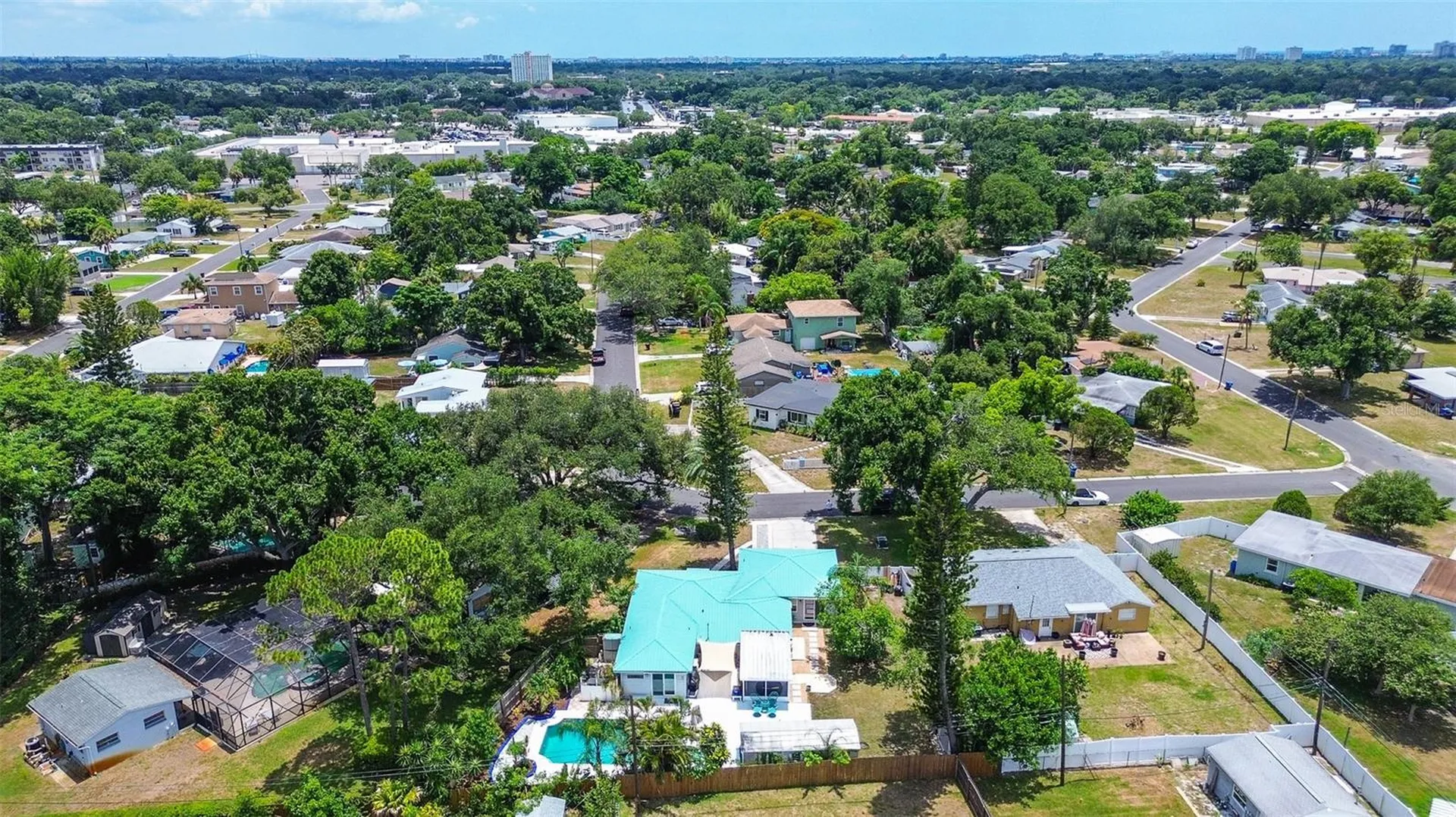 1509 Canterbury Road N St Petersburg FL 33710