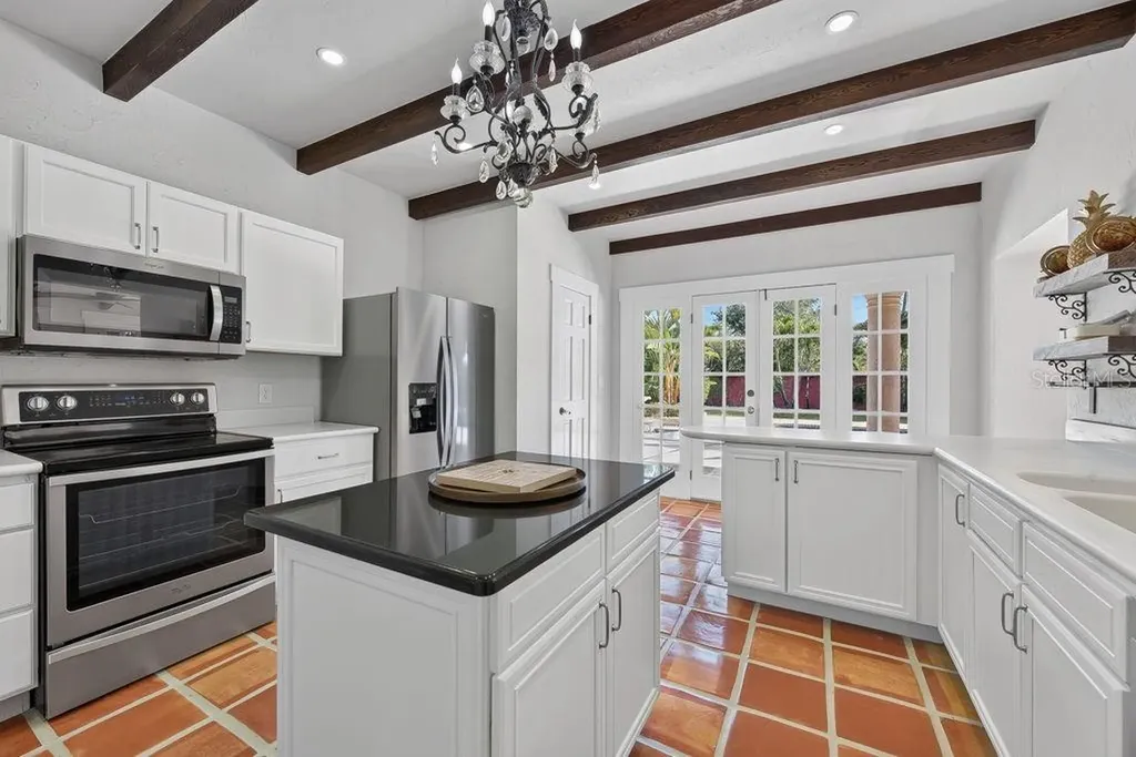 7810 Senrab Drive Bradenton FL 34209