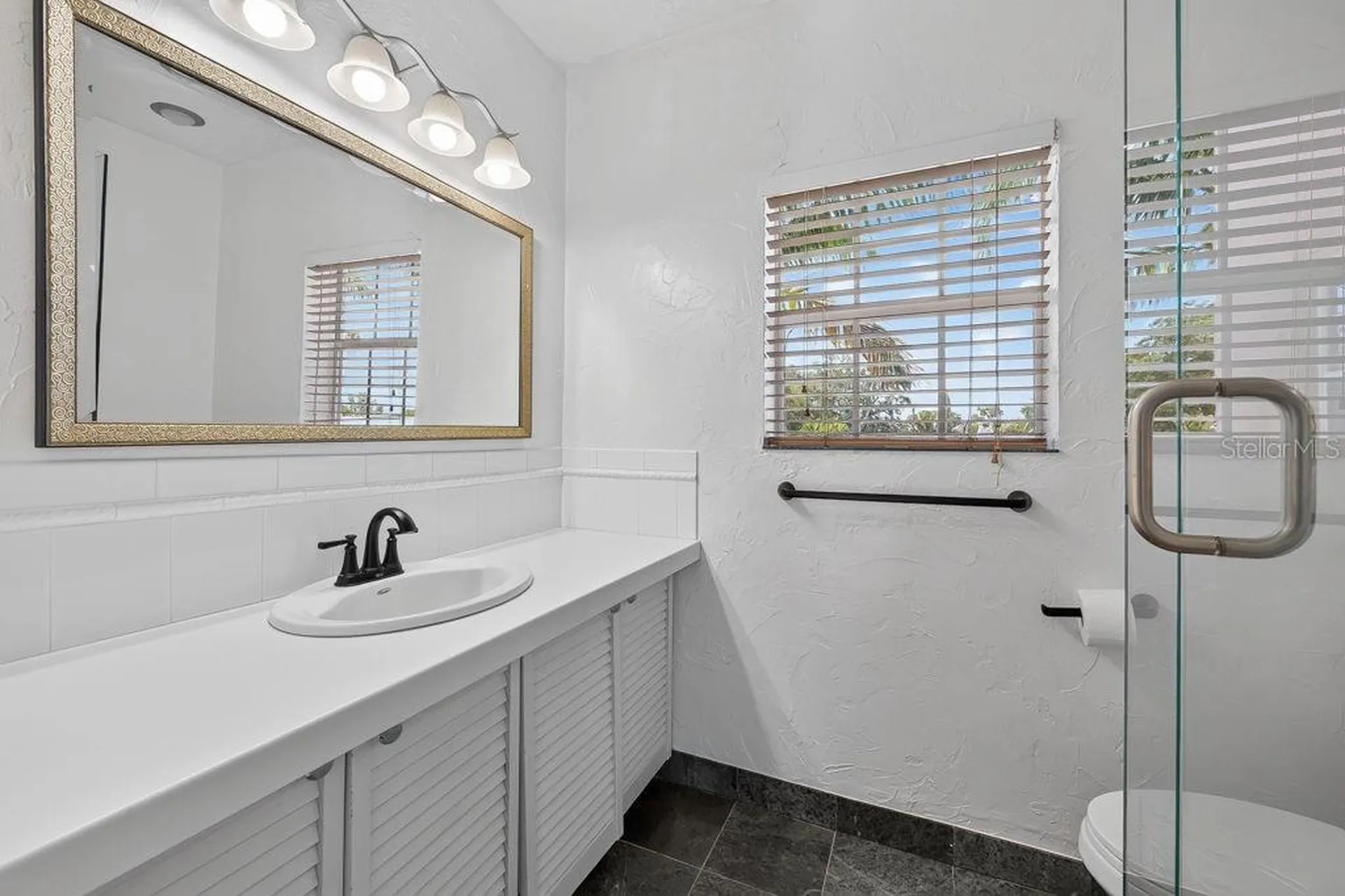 7810 Senrab Drive Bradenton FL 34209