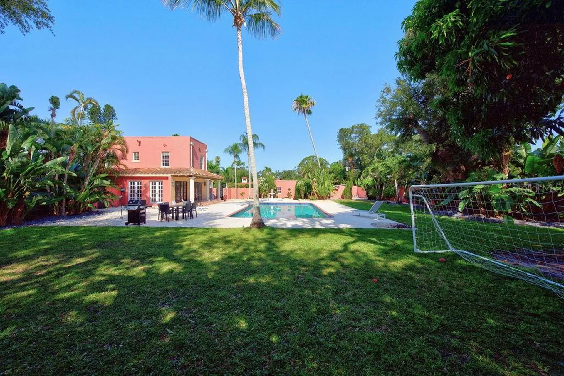 7810 Senrab Drive Bradenton FL 34209