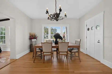 7810 Senrab Drive Bradenton FL 34209