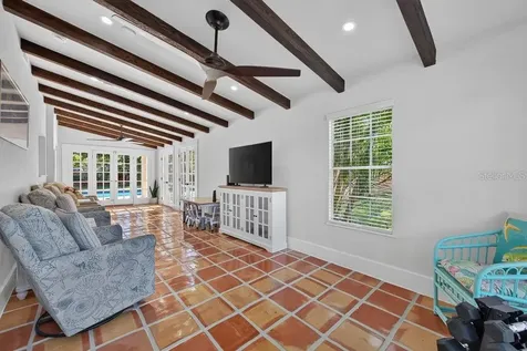 7810 Senrab Drive Bradenton FL 34209