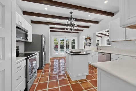 7810 Senrab Drive Bradenton FL 34209
