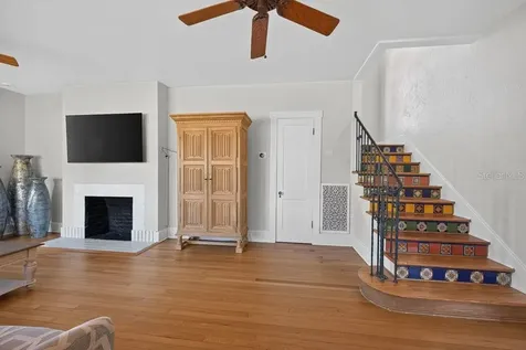 7810 Senrab Drive Bradenton FL 34209