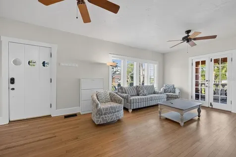 7810 Senrab Drive Bradenton FL 34209