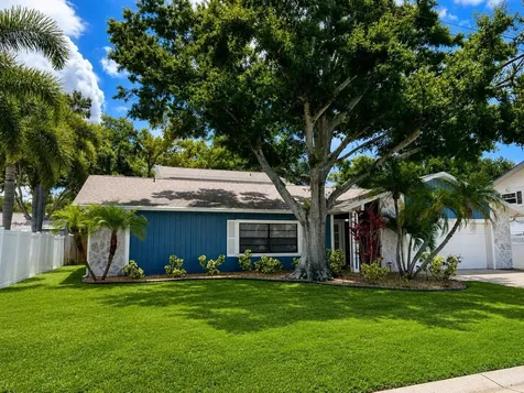 9737 135th Street Seminole FL 33776
