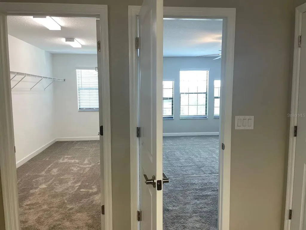 9671 Ivory Drive Sun City Center FL 33573
