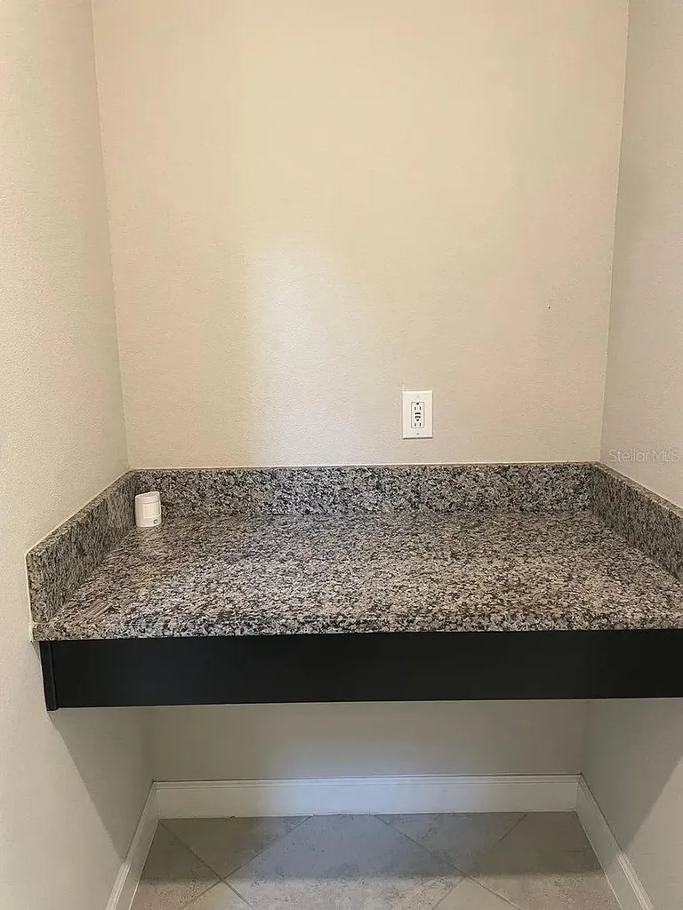 9671 Ivory Drive Sun City Center FL 33573