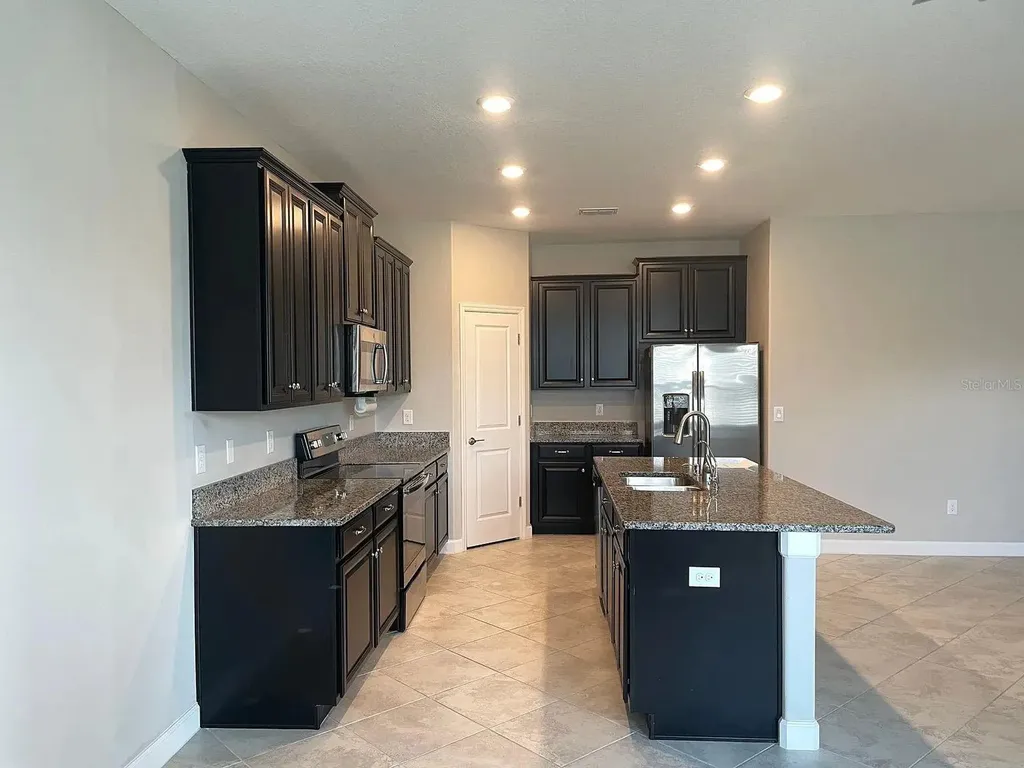 9671 Ivory Drive Sun City Center FL 33573