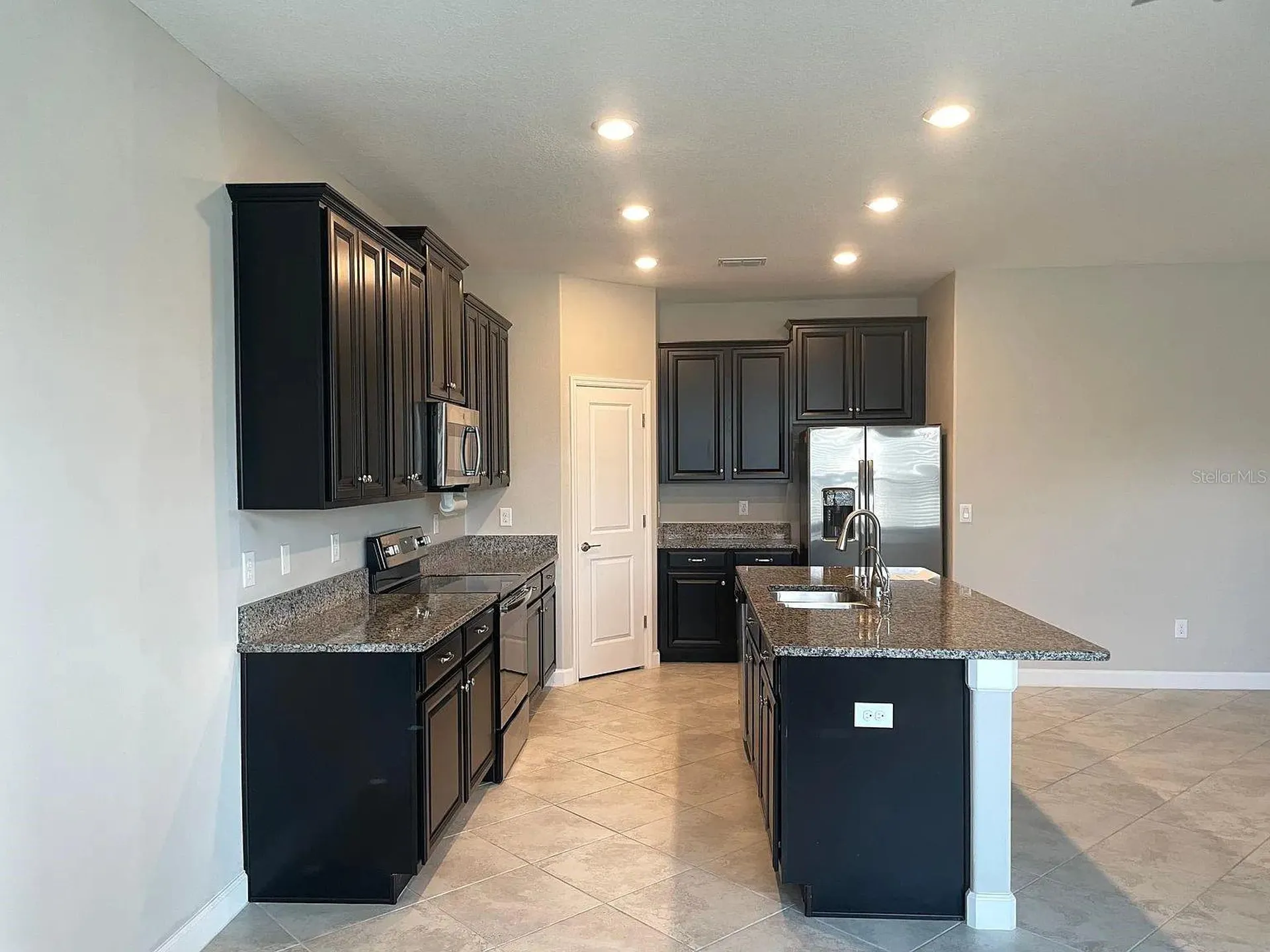 9671 Ivory Drive Sun City Center FL 33573