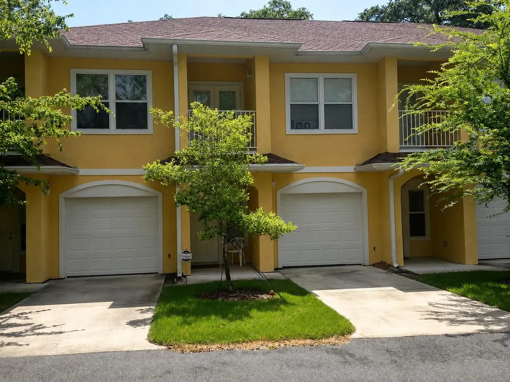 518 NW 39 Road Gainesville FL 32607