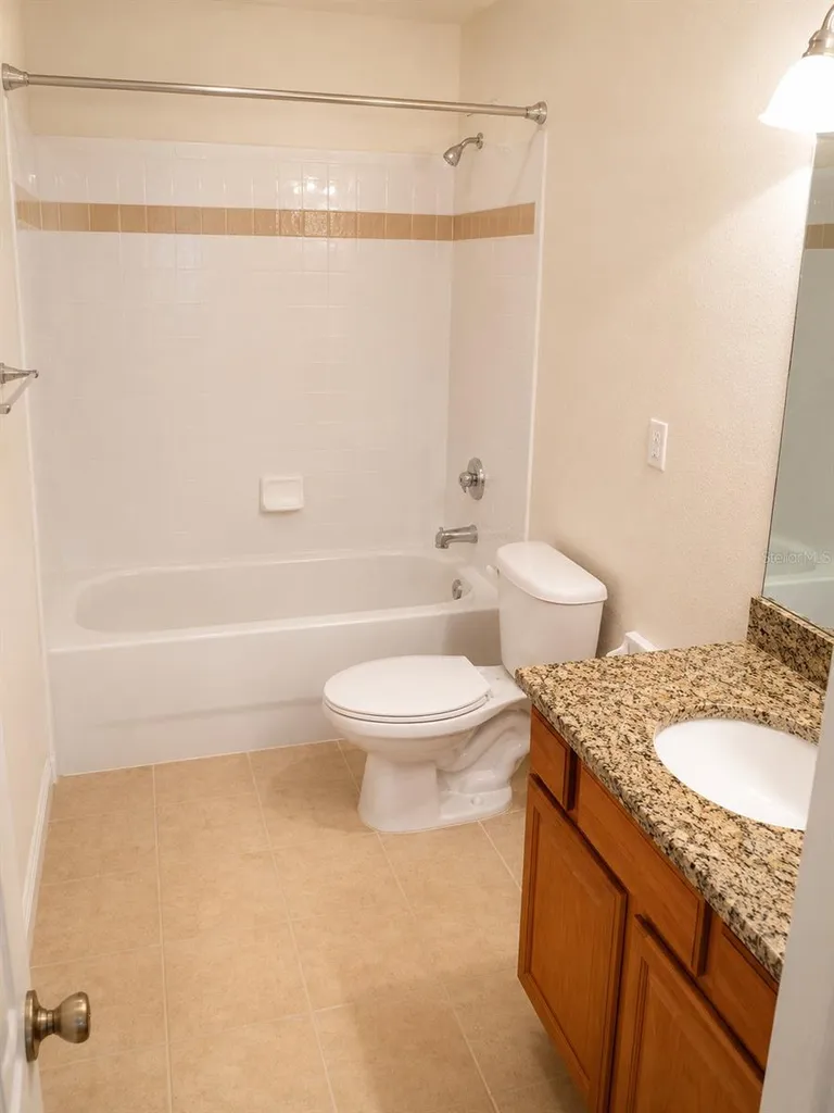 518 NW 39 Road Gainesville FL 32607