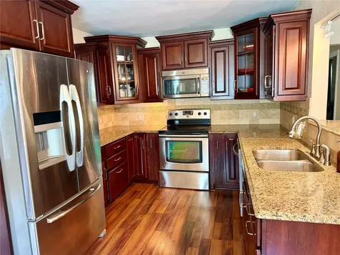 5210 4th Avenue N St Petersburg FL 33710