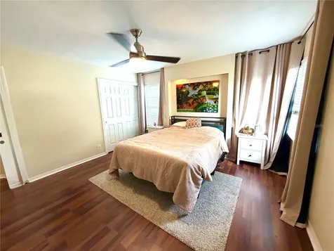 5210 4th Avenue N St Petersburg FL 33710