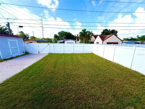5210 4th Avenue N St Petersburg FL 33710