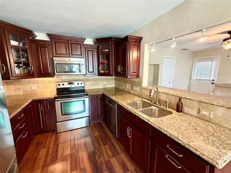 5210 4th Avenue N St Petersburg FL 33710