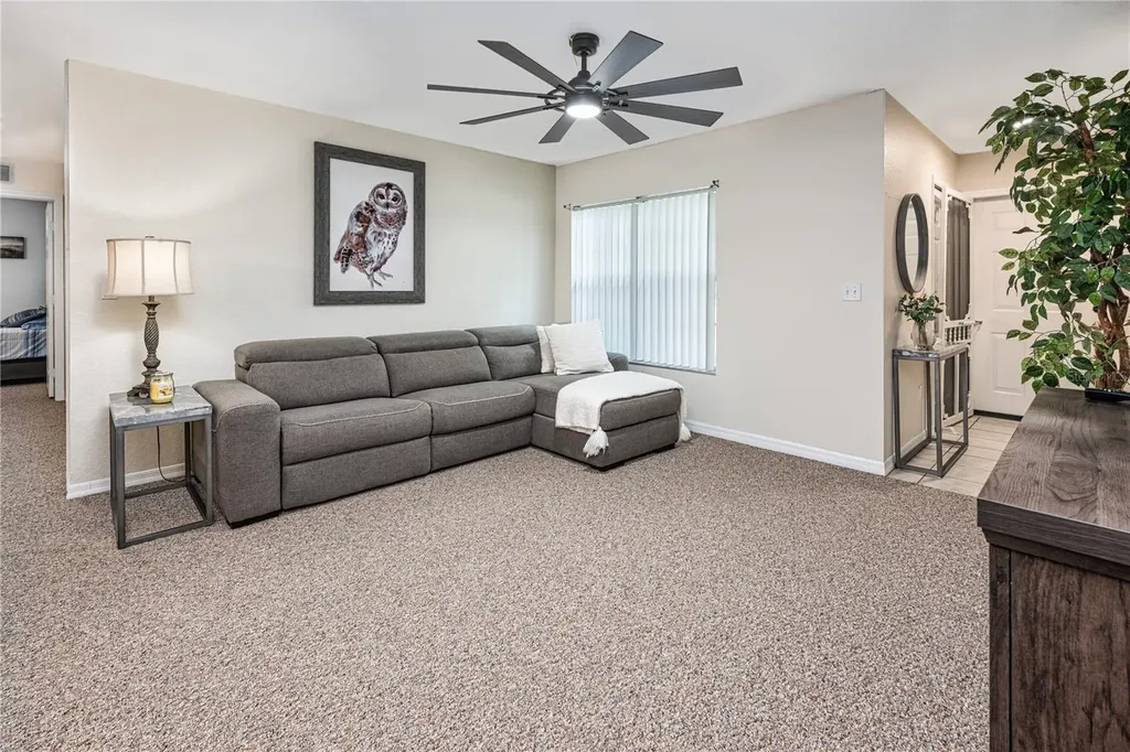 930 Moonlight Cove Road Orange City FL 32763