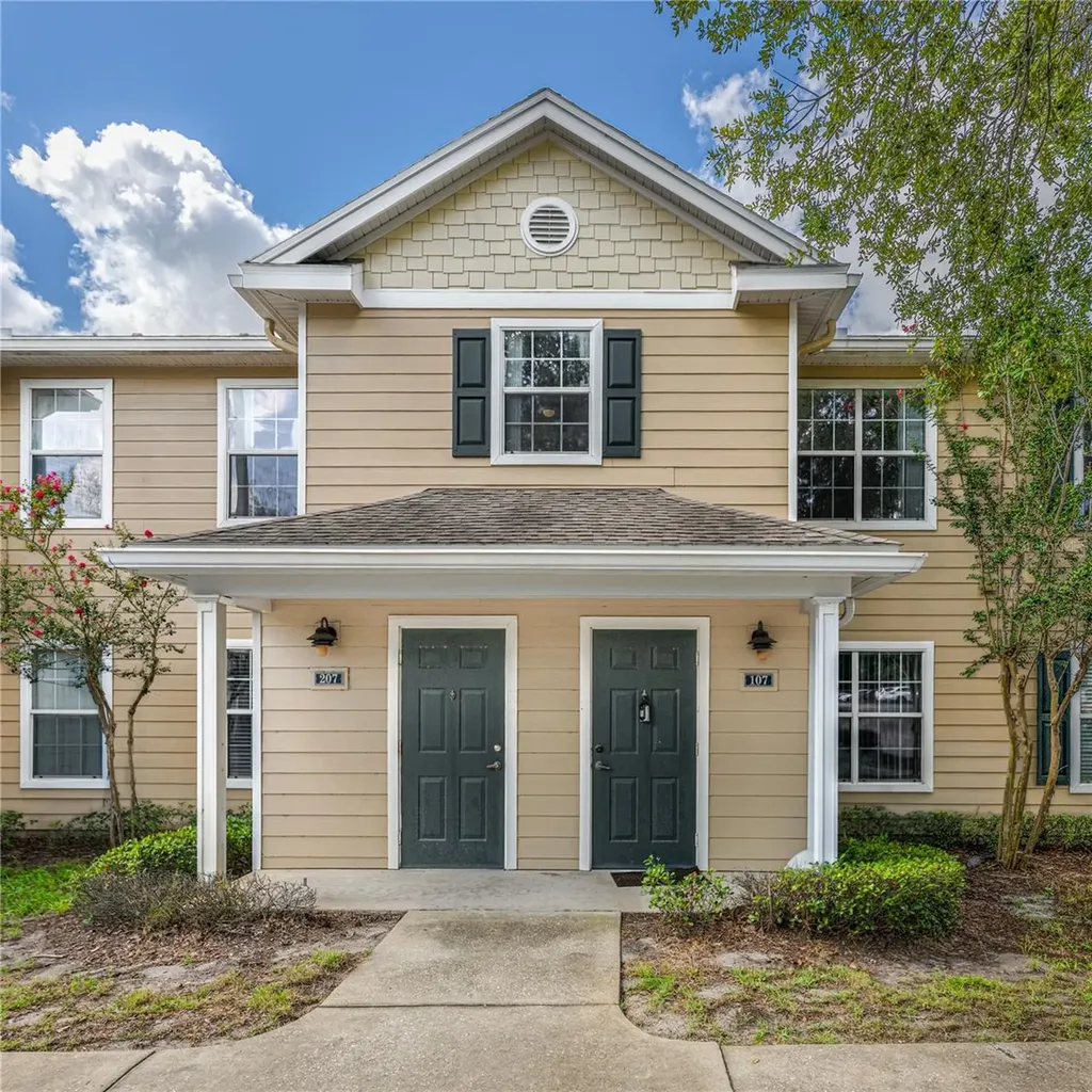930 Moonlight Cove Road Orange City FL 32763