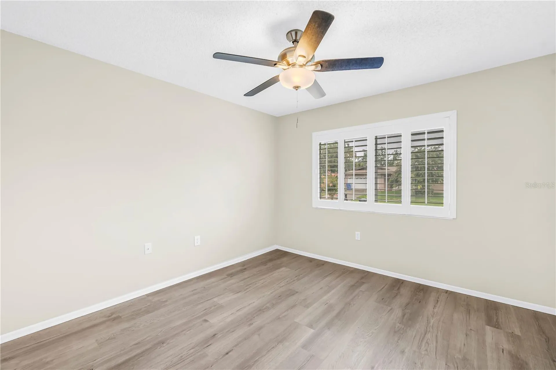 5812 16th Lane NE St Petersburg FL 33703