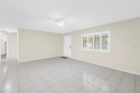 5812 16th Lane NE St Petersburg FL 33703