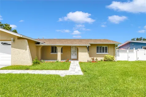 5812 16th Lane NE St Petersburg FL 33703