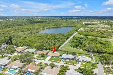 5812 16th Lane NE St Petersburg FL 33703