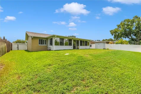 5812 16th Lane NE St Petersburg FL 33703