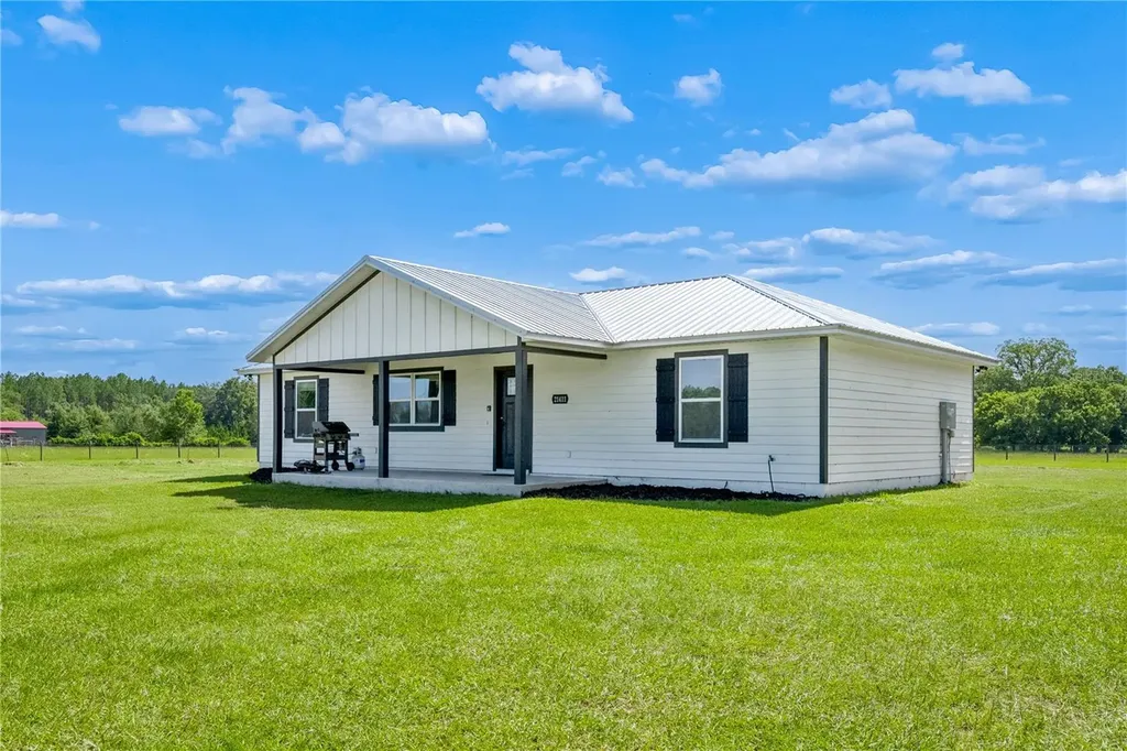 21411 NW 209th Terrace High Springs FL 32643