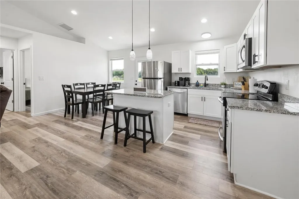 21411 NW 209th Terrace High Springs FL 32643
