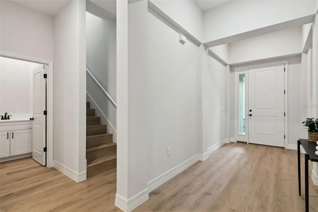 41650 Ligustrum Street Eustis FL 32736