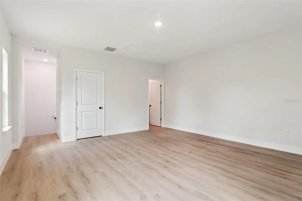 41650 Ligustrum Street Eustis FL 32736