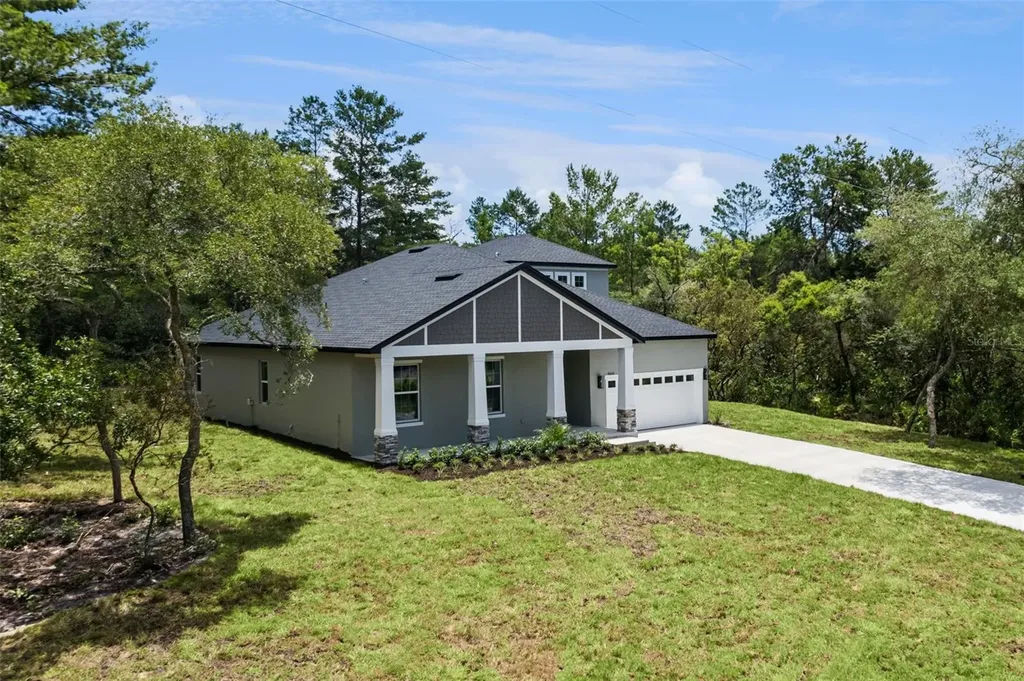 41650 Ligustrum Street Eustis FL 32736