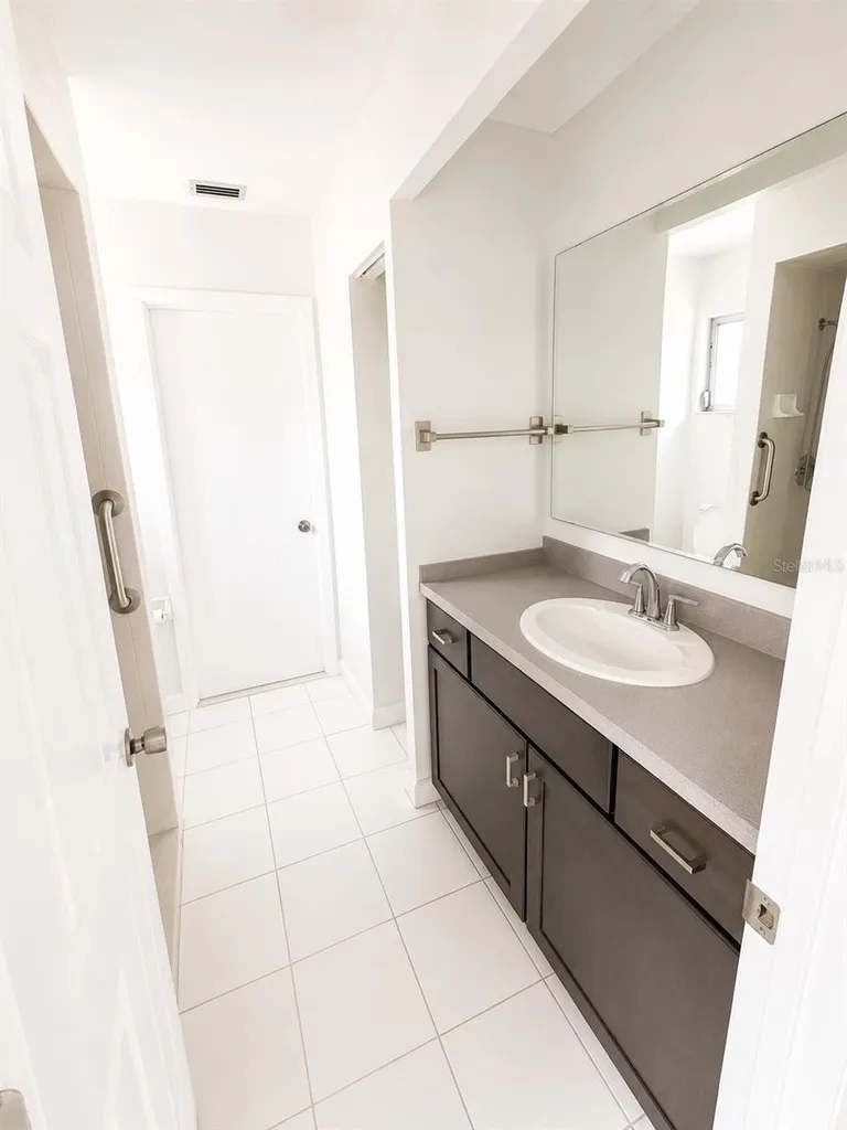 2428 Linwood Drive Sarasota FL 34232